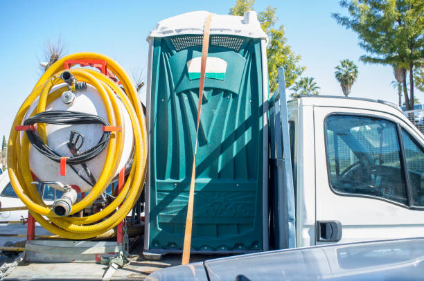 Best Luxury portable toilet rental  in Oak Ridge, FL